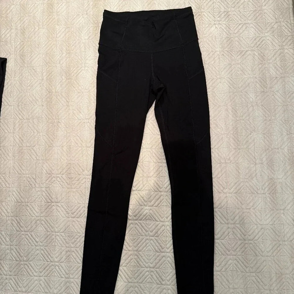 Black Tight  with Pockets 28", Lululemon, US 4 - Picture 3 of 5